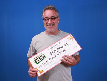 Weston man wins keno