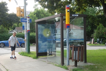 3hESW_BusStopSigns0703_Content.jpg