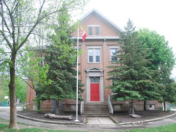 .dundas_central_school_004___Content.jpg