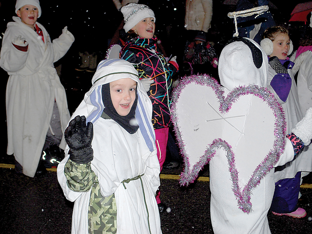 santa claus parades taking place across durham region santa claus parades taking place across durham region