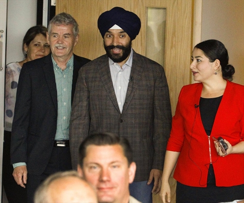 Science Minister Navdeep Bains defends carbon tax during ...
