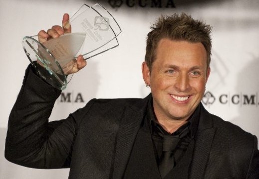 Johnny Reid’s family affair | TheSpec.com