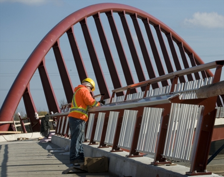 QEW walkway provides missing link between city’s waterfront, east end