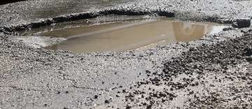 pothole1_Content.jpg
