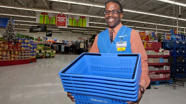 video-walmart-greeter-in-brampton-brings-christmas-cheer-to-weary