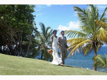 Destination wedding benefits revealed