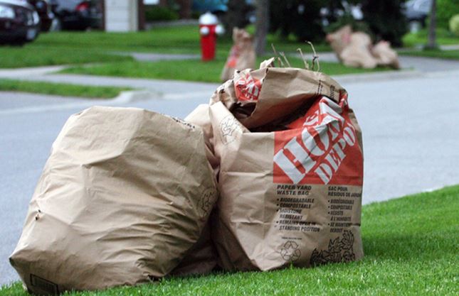 Charlotte enforcing paper bag mandate for yard waste