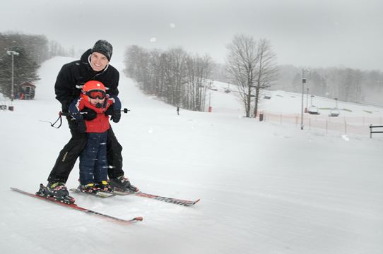 Ski season officially kicks off in Barrie area | www.lvspeedy30.com
