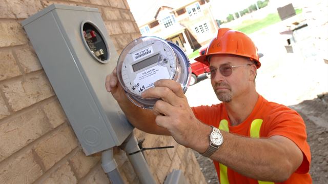 Oakville Hydro Replaces Smart Meters Over Safety Concerns