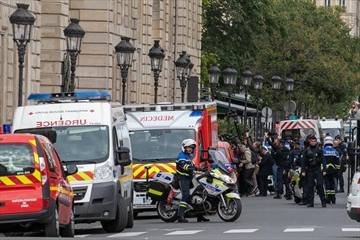 B88889784Z.1_20191003151822_000_GTLOAKUE