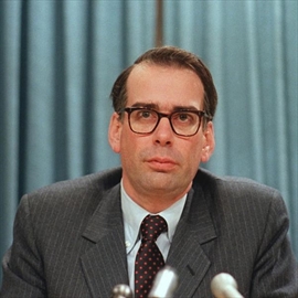 Michael Pitfield attends a news conference in Ottawa, Ont. in 1982. Michael Pitfield, a former Senator and clerk of the Privy Council, has died at the age of 80. Prime Minister Justin Trudeau announced the death late Thursday, saying Pitfield was a