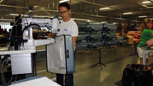 rimowa factory