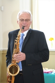 bratina%20sax_Content.jpg