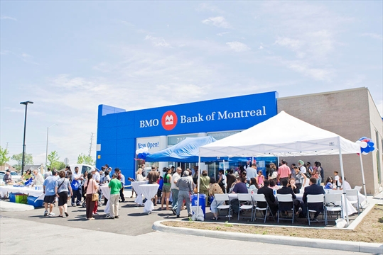 bmo working hours mississauga