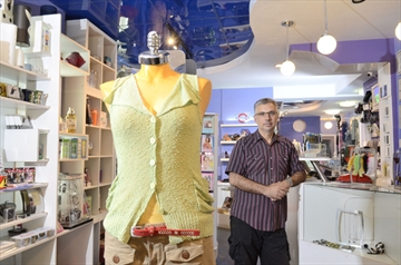 BEST SEATTLE GOTH & THRIFT STORES: RED LIGHT VINTAGE, METRO