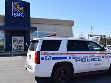OSHAWA -- The Royal Bank branch at Harmony and Taunton roads in Oshawa was robbed at about 9:30 a.m. on Saturday, April 23. Durham Regional Police are seeking a male suspect.