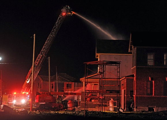 CAUGHT ON VIDEO Nasty fire destroys newlybuilt homes in Brampton