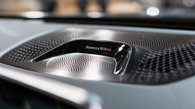 bowers and wilkins diamond surround sound system