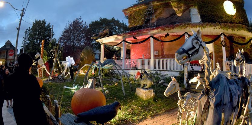 wants your photos showing how you celebrate Halloween