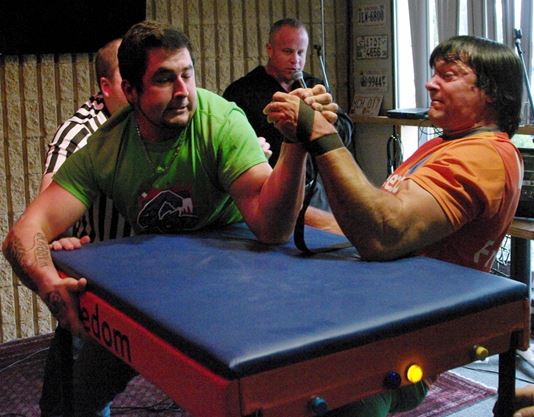 arm wrestling world champion