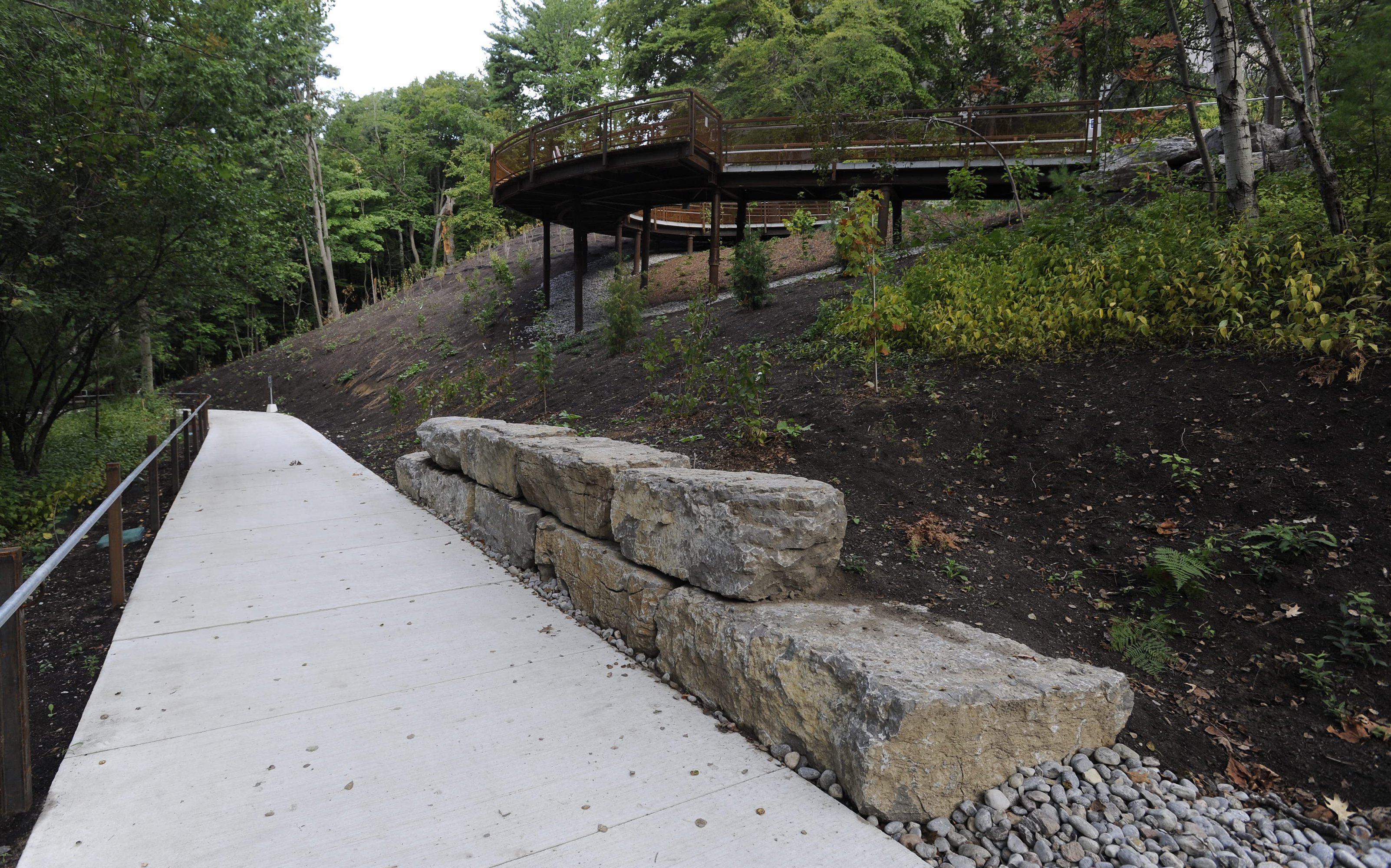 PHOTO SHOOTS: UTSC opens trail to Scarborough's Highland ...