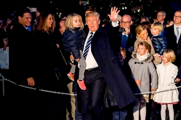 DCAH111-122_2017_220819_Content.jpg