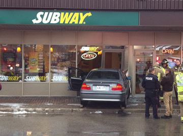 web-N-Beemer_at_Subway_drive-through___C