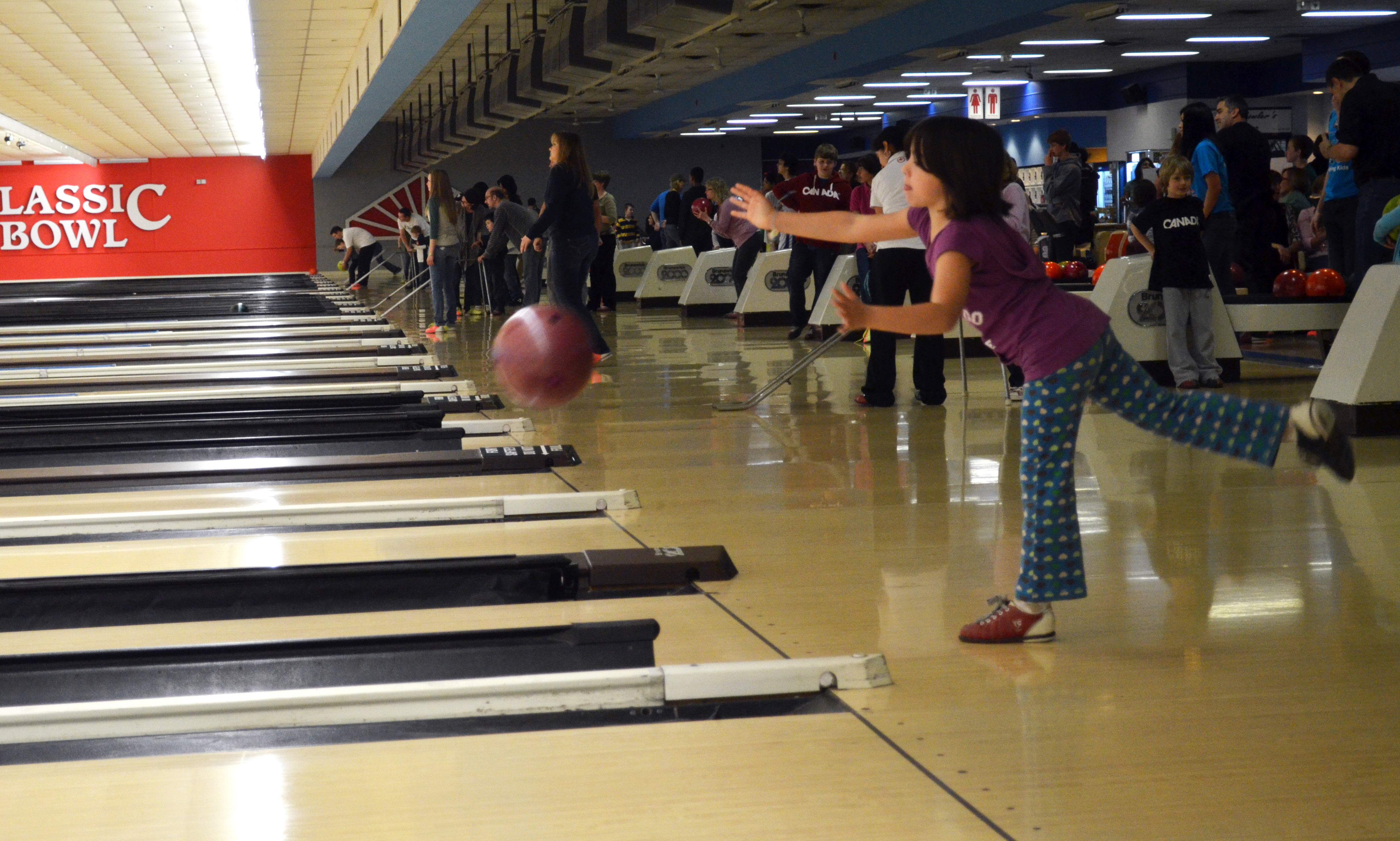 Bowling for ErinoakKids