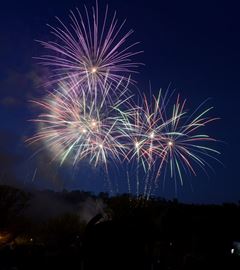dundasfireworks3___Content.jpg