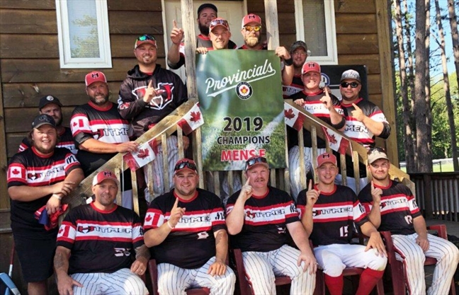 Peterborough Hitmen win provincial slo-pitch E division title