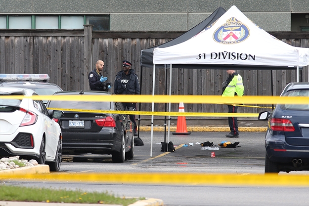 Toronto Officer Shot And Killed Knife-wielding Man In Self-defence, SIU ...