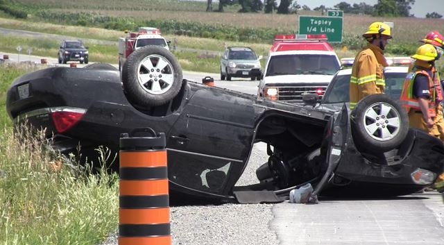 Hwy. 115 crash sends two to hospital | PHOTOS | DurhamRegion.com