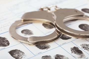 Handcuffs__Fingerprints_Content.jpg